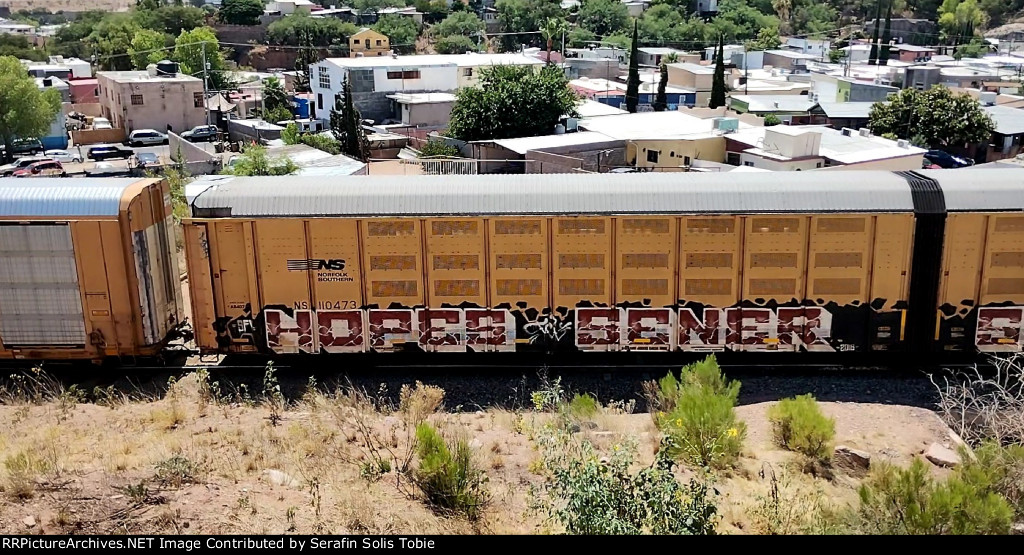 NS 110473 AB 402 "A" Con Grafiti 